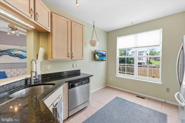 20414 COOL FERN SQ, Ashburn, VA 20147