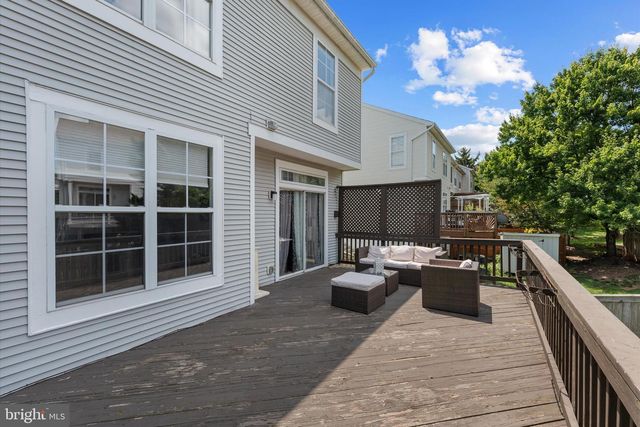 20414 COOL FERN SQ, Ashburn, VA 20147