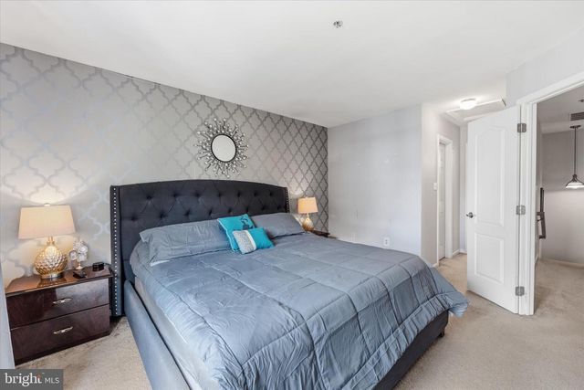 20414 COOL FERN SQ, Ashburn, VA 20147