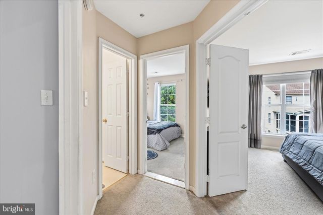 20414 COOL FERN SQ, Ashburn, VA 20147