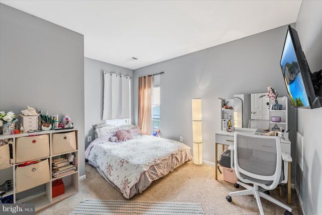 20414 COOL FERN SQ, Ashburn, VA 20147