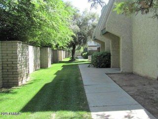 5911 W GOLDEN Lane, Glendale, AZ 85302