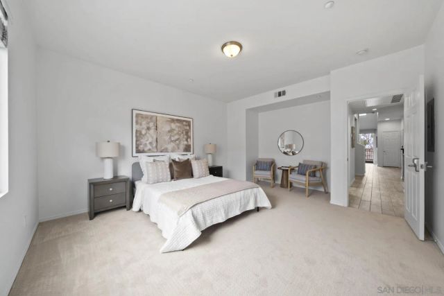 5422 Zeil Pl, San Diego, CA 92105