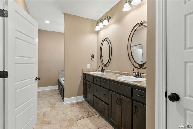 13789 Brandon James, Northport, AL 35475