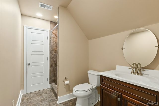 13789 Brandon James, Northport, AL 35475