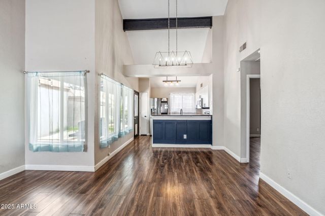2129 W Rose Garden Lane, Phoenix, AZ 85027