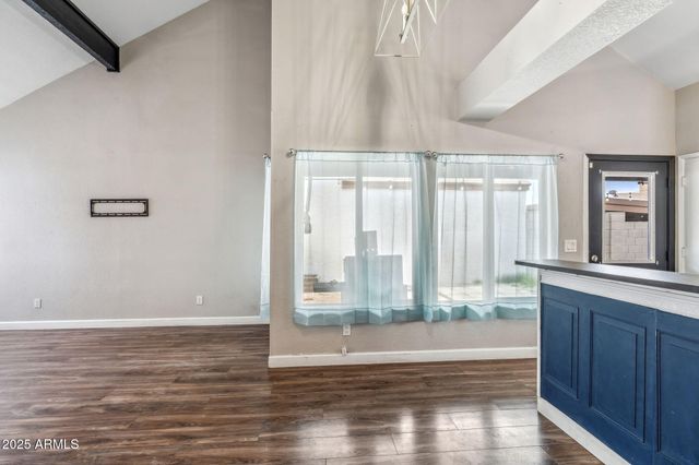 2129 W Rose Garden Lane, Phoenix, AZ 85027