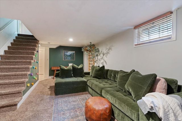 3935 NORDIN AVE, South Ogden, UT 84403