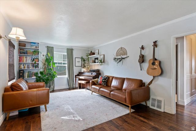 3935 NORDIN AVE, South Ogden, UT 84403