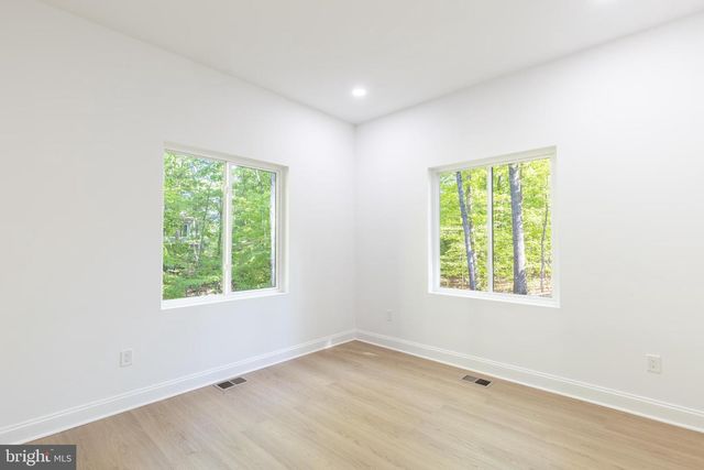 6103 BELMONT RD, Mineral, VA 23117