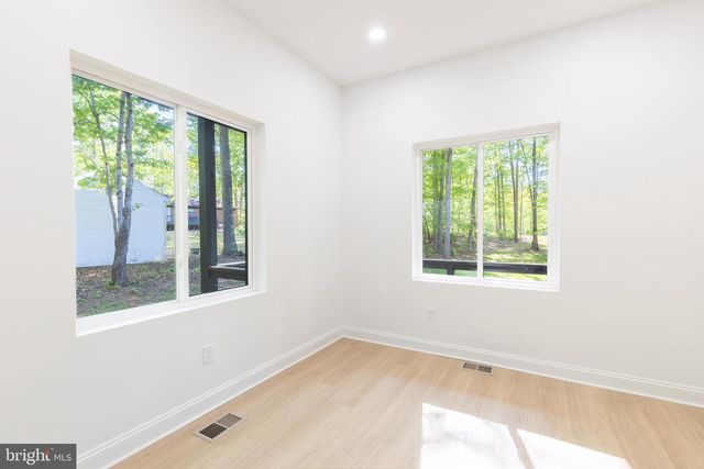 6103 BELMONT RD, Mineral, VA 23117