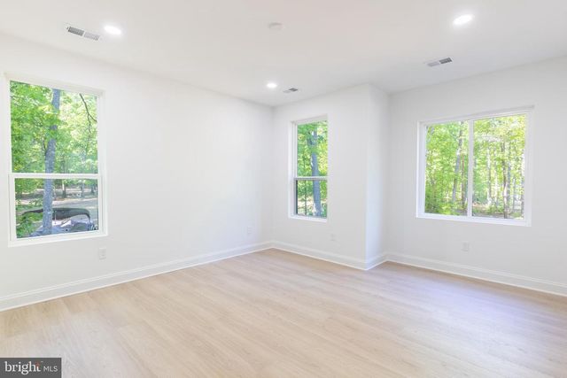 6103 BELMONT RD, Mineral, VA 23117