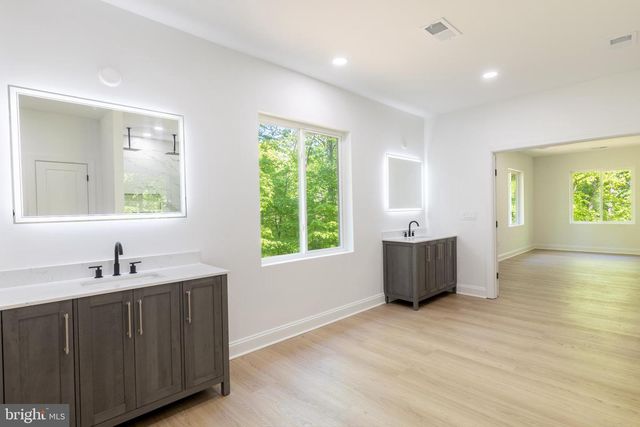 6103 BELMONT RD, Mineral, VA 23117