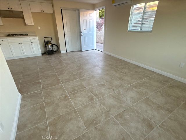 857 League, La Puente, CA 91744