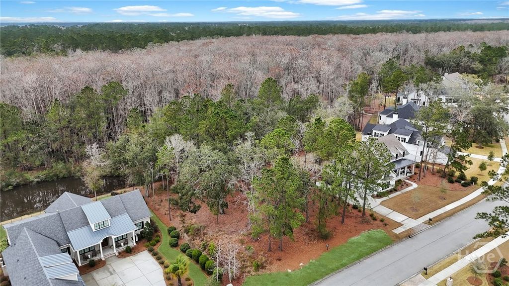 Image 2 of property listing at 195 Wood Haven Lane, Pooler, GA 31322