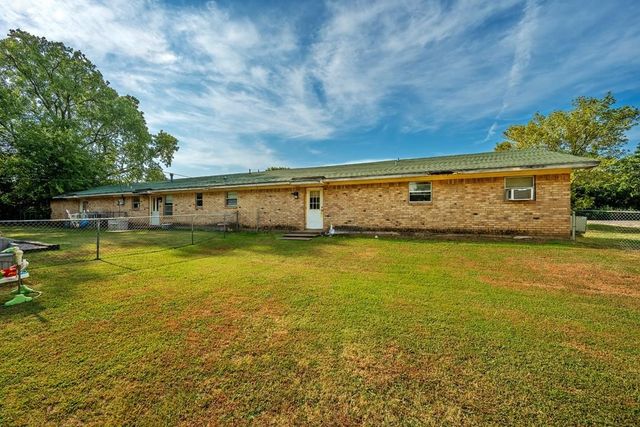 308 Front Street, Pottsboro, TX 75076