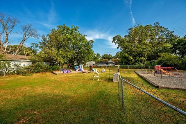 308 Front Street, Pottsboro, TX 75076