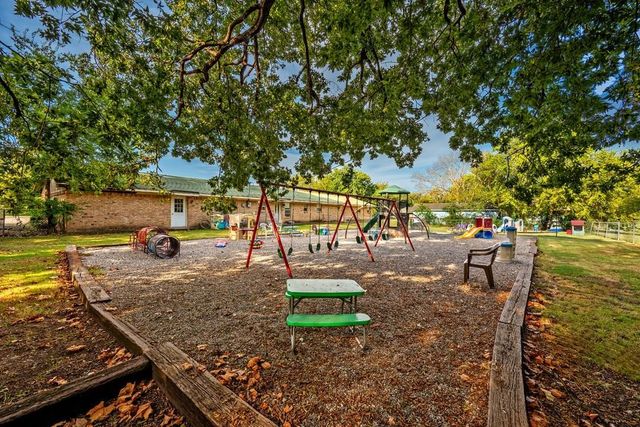 308 Front Street, Pottsboro, TX 75076