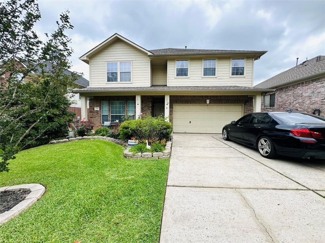 2316 Highland Crossing Drive, Conroe, TX 77304
