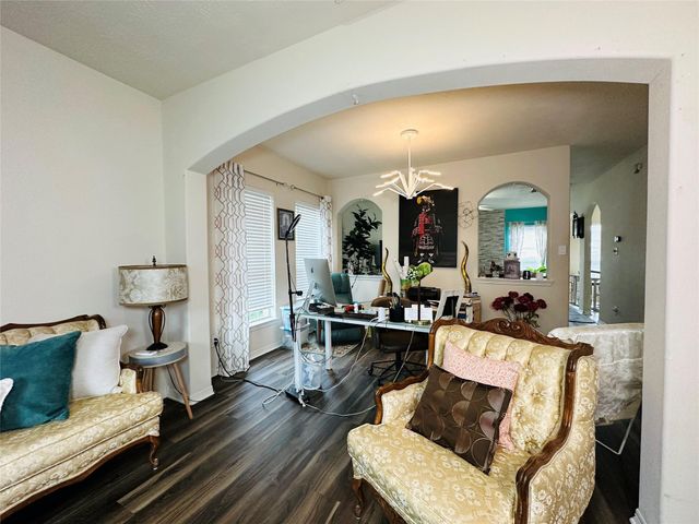 2316 Highland Crossing Drive, Conroe, TX 77304