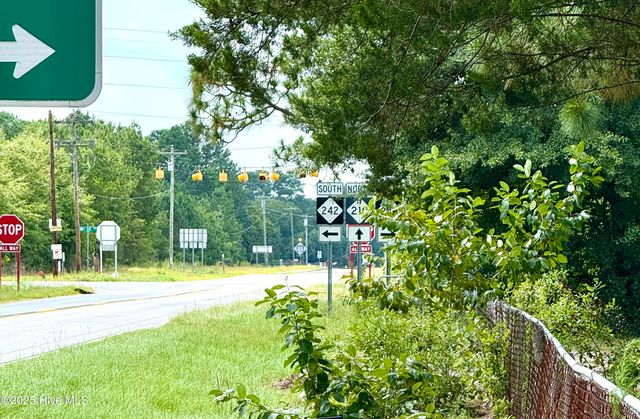 14043 Nc 210, Roseboro, NC 28382
