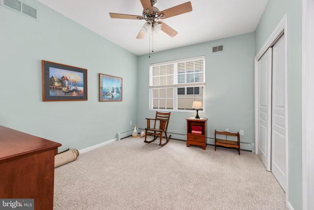 10 SEAGULL DR, Little Egg Harbor Twp, NJ 08087