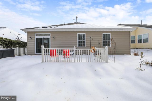 10 SEAGULL DR, Little Egg Harbor Twp, NJ 08087