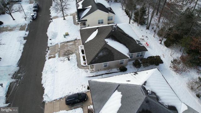 10 SEAGULL DR, Little Egg Harbor Twp, NJ 08087