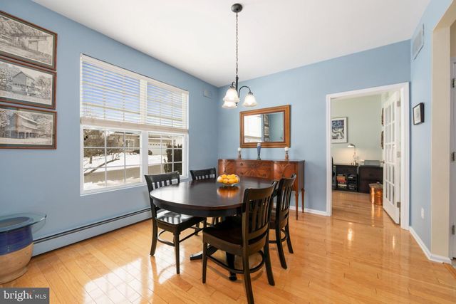 10 SEAGULL DR, Little Egg Harbor Twp, NJ 08087