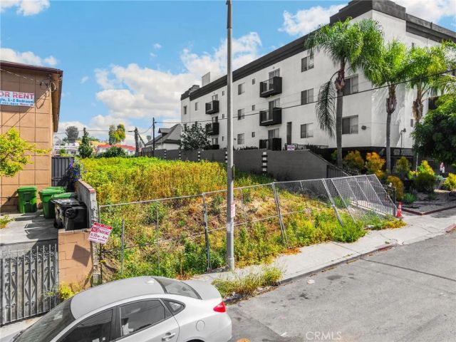 2113 W Court, Los Angeles, CA 90026