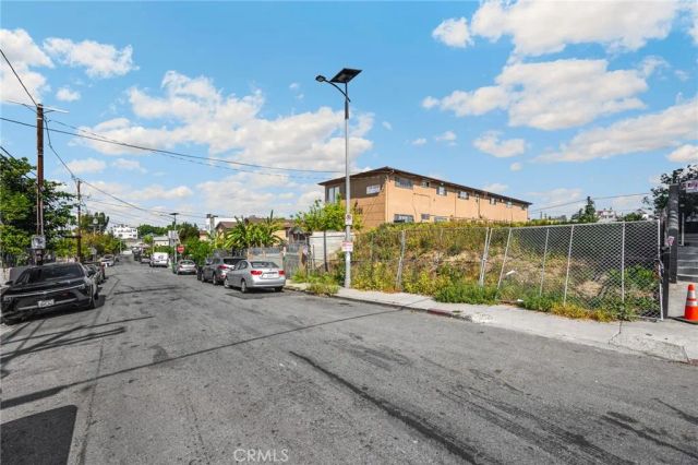 2113 W Court, Los Angeles, CA 90026