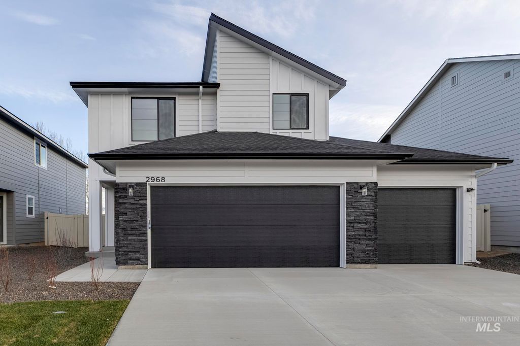 2968 E Mossy Creek Dr, Kuna, ID 83634