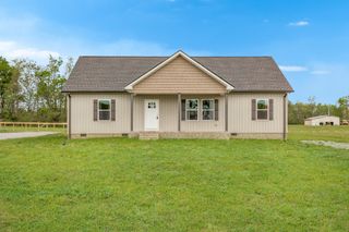 3268 Hwy 52, E, Lafayette, TN 37083