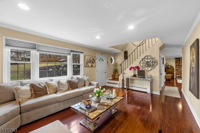6 Hillsdale Ter, Vernon Twp., NJ 07461