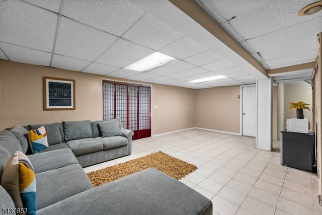6 Hillsdale Ter, Vernon Twp., NJ 07461