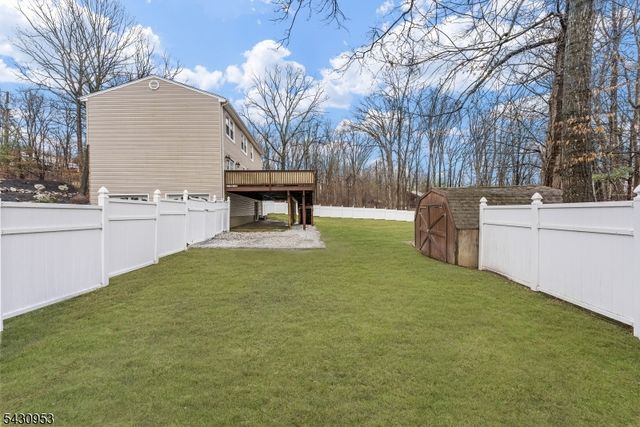 6 Hillsdale Ter, Vernon Twp., NJ 07461