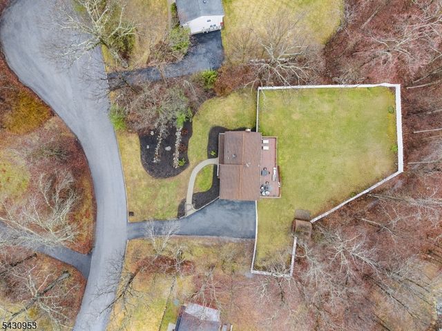 6 Hillsdale Ter, Vernon Twp., NJ 07461
