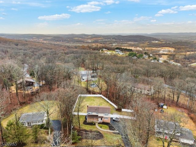 6 Hillsdale Ter, Vernon Twp., NJ 07461