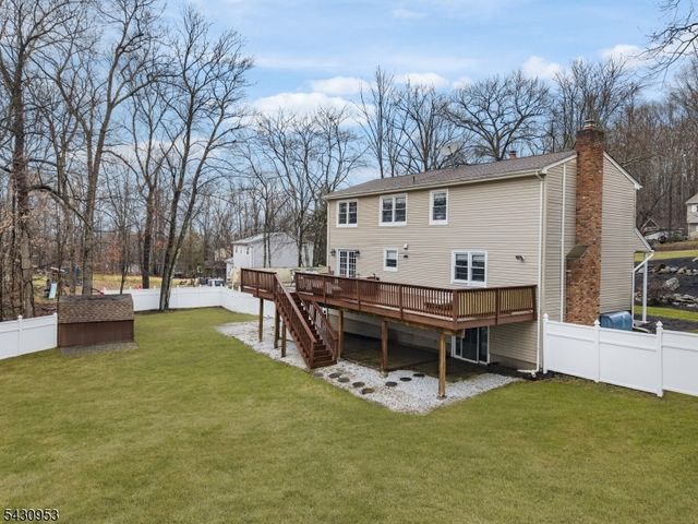 6 Hillsdale Ter, Vernon Twp., NJ 07461