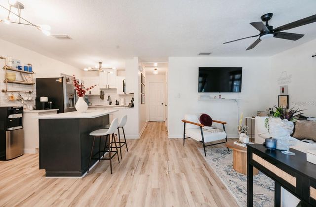 3229 W FIELDER STREET, Tampa, FL 33611