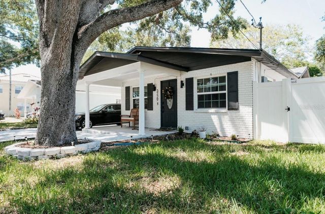 3229 W FIELDER STREET, Tampa, FL 33611