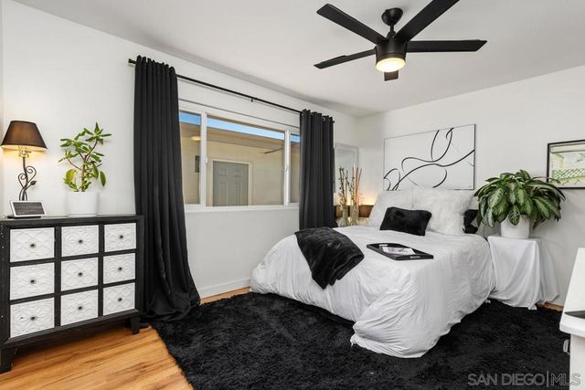 1811 IRIS WAY, Escondido, CA 92027