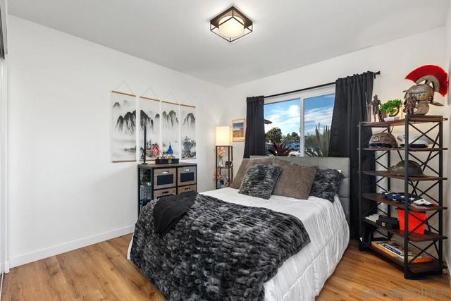 1811 IRIS WAY, Escondido, CA 92027