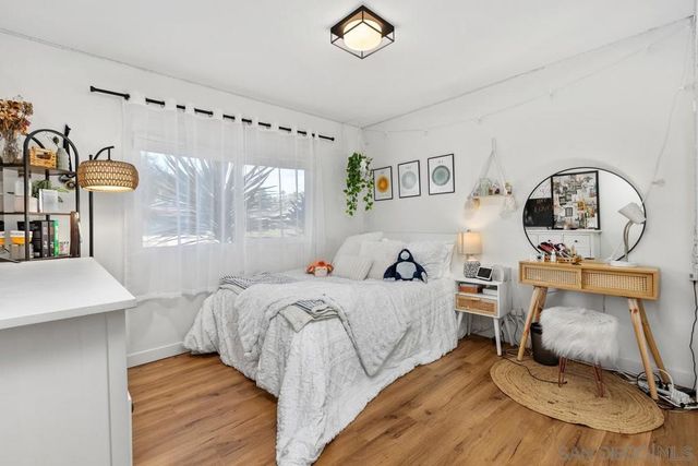 1811 IRIS WAY, Escondido, CA 92027