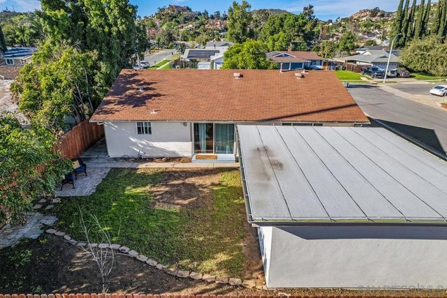 1811 IRIS WAY, Escondido, CA 92027