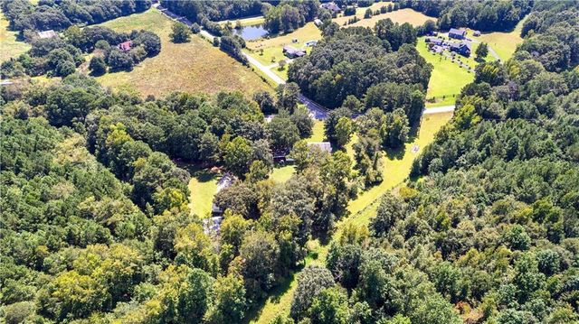 894 Upper Woolsey Road, Hampton, GA 30228