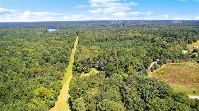 894 Upper Woolsey Road, Hampton, GA 30228