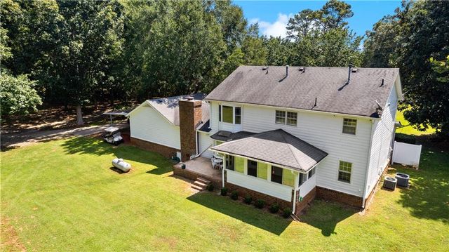 894 Upper Woolsey Road, Hampton, GA 30228