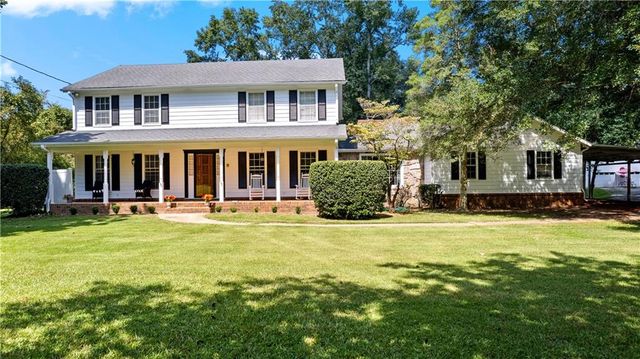 894 Upper Woolsey Road, Hampton, GA 30228