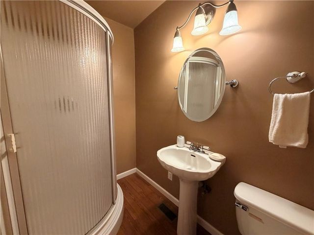 894 Upper Woolsey Road, Hampton, GA 30228